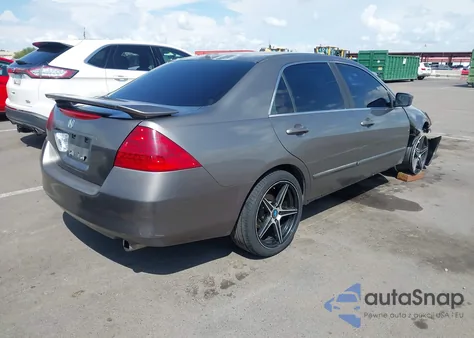 2006 Honda Accord 2.4 Ex из США, поврежденный, VIN JHMCM56806C010951